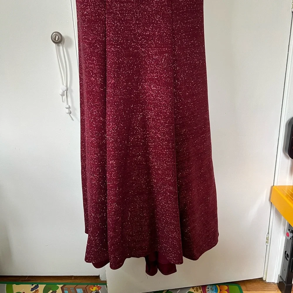 NWT David’s Bridal XSCAPE gown. Size 8 - Picture 9 of 16